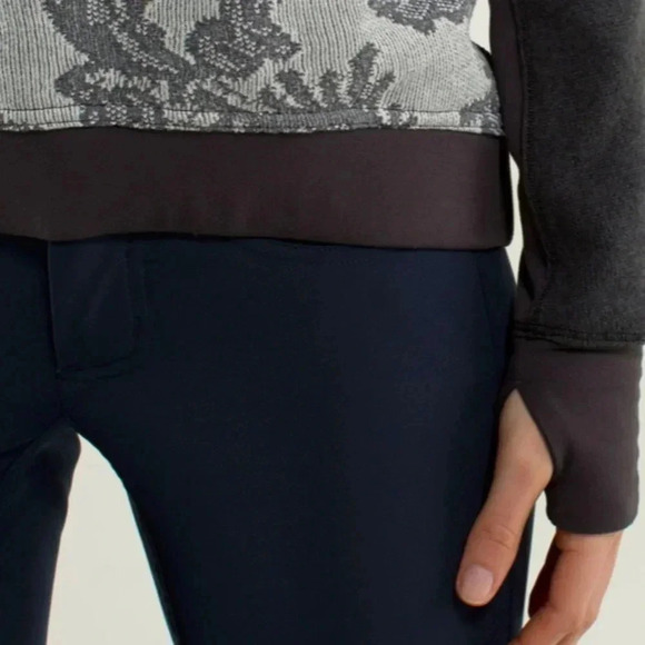 Lululemon Fleet Street Pullover
Black / White / Heathered Black / Soot - Picture 7 of 12